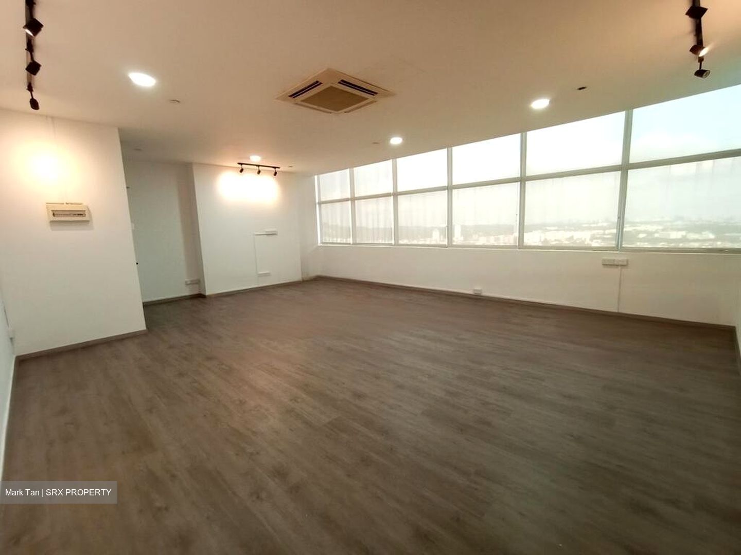 Wcega Tower (D23), Office #466873191